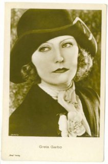 Garbo (cinemaplayerspostalantiquities.com).JPG