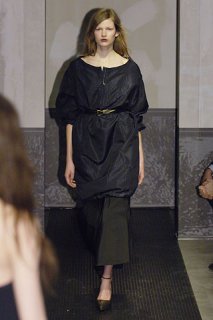 prada06fw(style.com).jpg