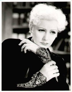 Garbo (gretagarbo.proboards34.com).jpg