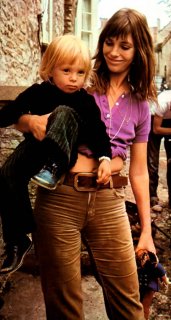 _Jane_Birkin + little Kate.jpg