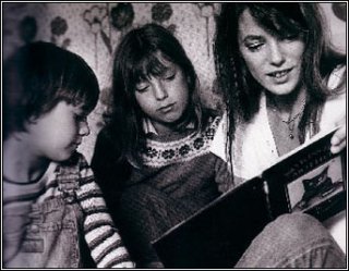 _The Birkin girls in the seventies.jpg