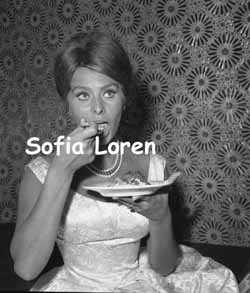 sofia%20loren (corradorizza.it)5.jpg