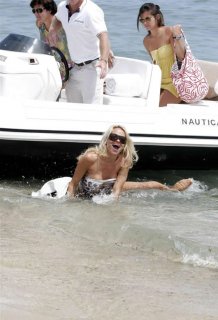 pamela-anderson070607.jpg