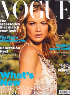 british_vogue_august_2004__carolyn_murphy__mario_testino__COVERsm.jpg