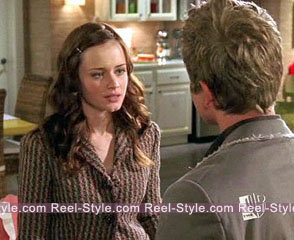 gilmore_s6-elietaharililianatweedstripejacket2.jpg