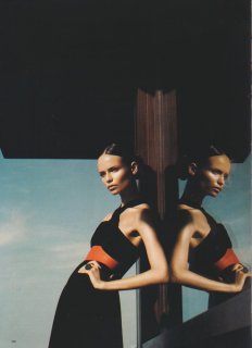natasha_poly-ph.camila_akrans-harper%27s_bazaarUS-september2006-what%27s_chic_now-3.jpg