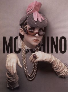 moschino2.jpg