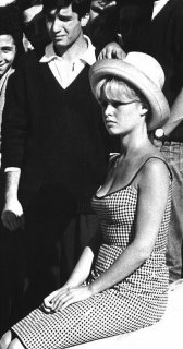 ViePrivee1961set.jpg