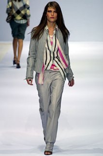 BurberryF03_2.jpg