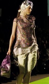 capt.479e4c6bcdfe4a3b9e25fc157d959102.fashion_marc_jacobs_nyll101.jpg