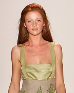 picsrv.fashionweekdaily.com.jpg