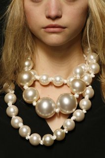 #1LVFW06.jpg