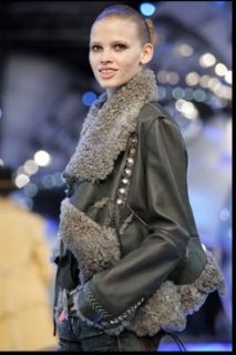 lara stone marithe & francois girbaud fall062.jpg