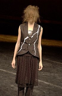 UNDE_SS05_051.jpg