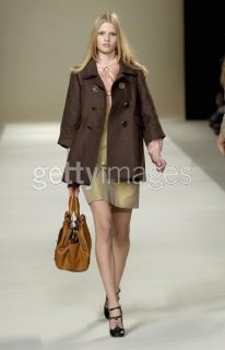 lara chloe ss072.jpg