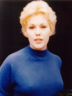 kimnovak004.jpg