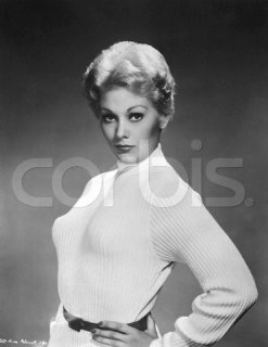 kimnovak-e.jpg