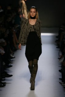 Givenchy_sw054.jpg