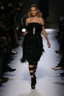 Givenchy_sw327.jpg