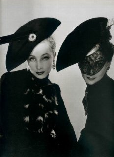 blumenfeld 1938 muth et lyla zelensky pour schiaparelli fb.jpg