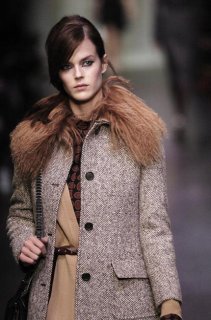 miumiufall200522cl7.jpg