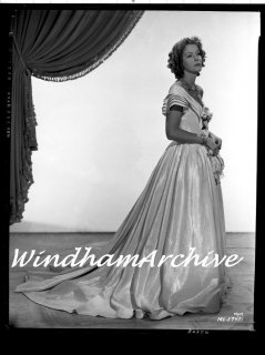 Garbo by Bull (ebay) (C)2.jpg