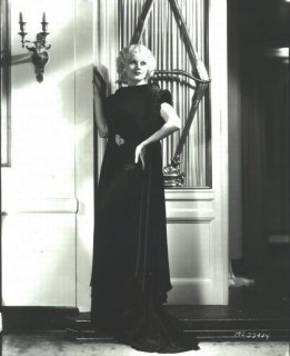 Harlow by Hurrell 1933 (ebay).jpg