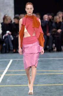 love_how_the_top_is_draped.JPG