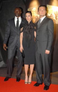 37168_LDiCaprio_BloodDiamond_RomePremiere04_122_133lo.jpg