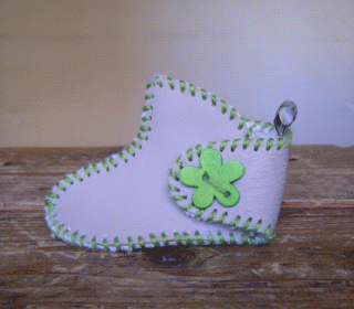 bootie10.gif