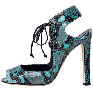013007_manoloblahnik_a.jpg