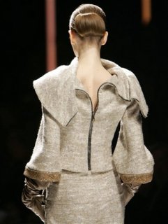capt.mil17502211442.italy_fashion_mil175.jpg
