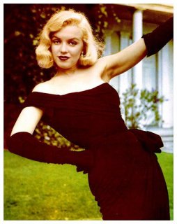 Marilyn Monroe 1950, publicity still, possible for The Asphalt Jungle.jpg