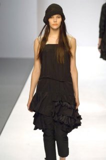 John Rocha SS 2007 RTW 09.jpg