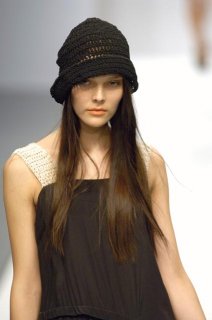 John Rocha SS 2007 RTW 11.jpg