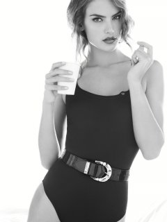 alessandra-ambrosio-bw-06.jpg