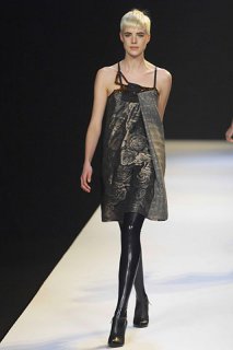 fw 07chalayan dress.jpg