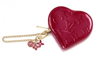 heart purse.jpg