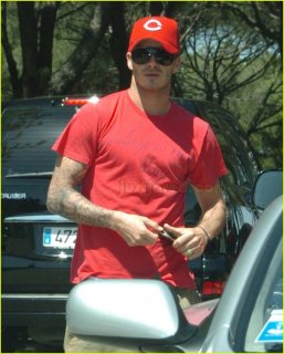 david-beckham-cincinnati-reds-hat-03.jpg