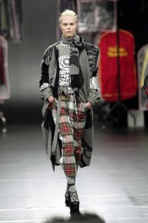 tartan_trousers.jpg