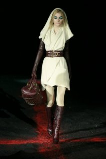 Alexander_McQueen_2_054.jpg