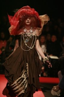 John_Galliano_3_065.jpg