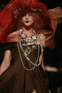 John_Galliano_3_066.jpg