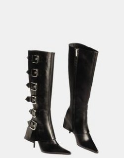 fly_boot.jpg