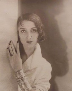 Renee (luminous-lint.com).JPG