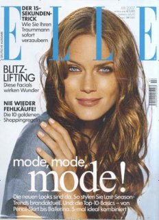 Elle De.jpg