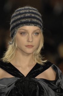 BCBG clp RF7 9260.jpg