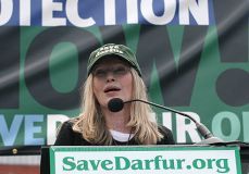 mf sidantribune US_actress_Mia_Farrow.jpg