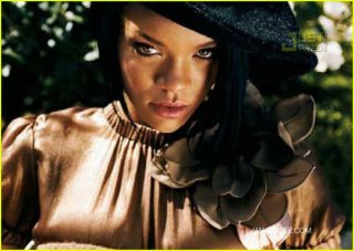 rihanna-elle-magazine-05.jpg