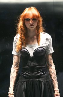 Alexander McQueen American Express Black 2004 01.jpg